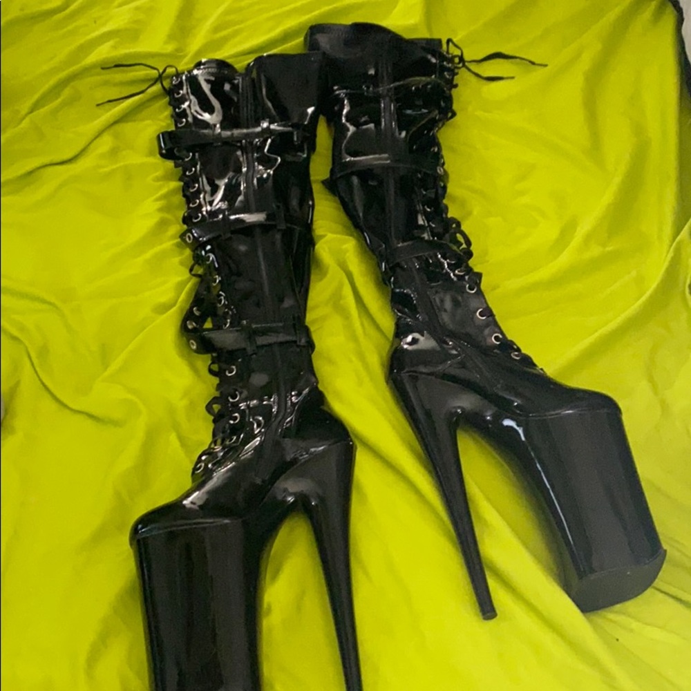 10 Inch Thigh High Pleaser Boots